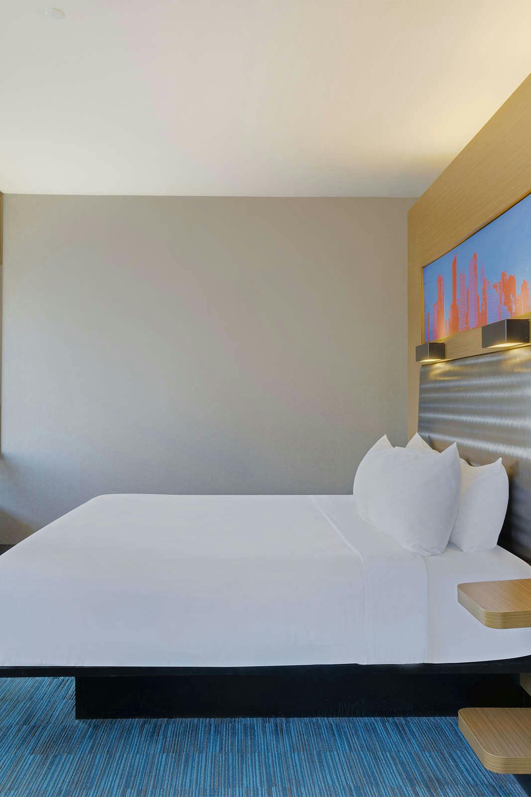 Hotel Aloft Milwaukee Downtown photo 1