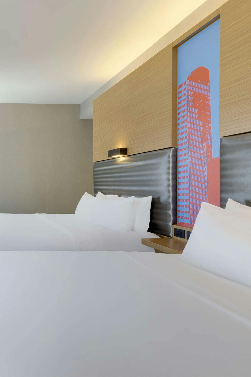 Hotel Aloft Milwaukee Downtown photo 2