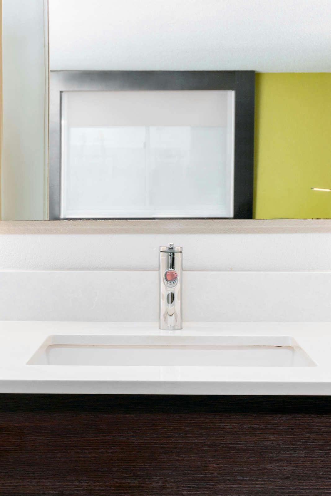 Hotel Holiday Inn Express Miami Airport Doral Area, an IHG Hotel photo 3