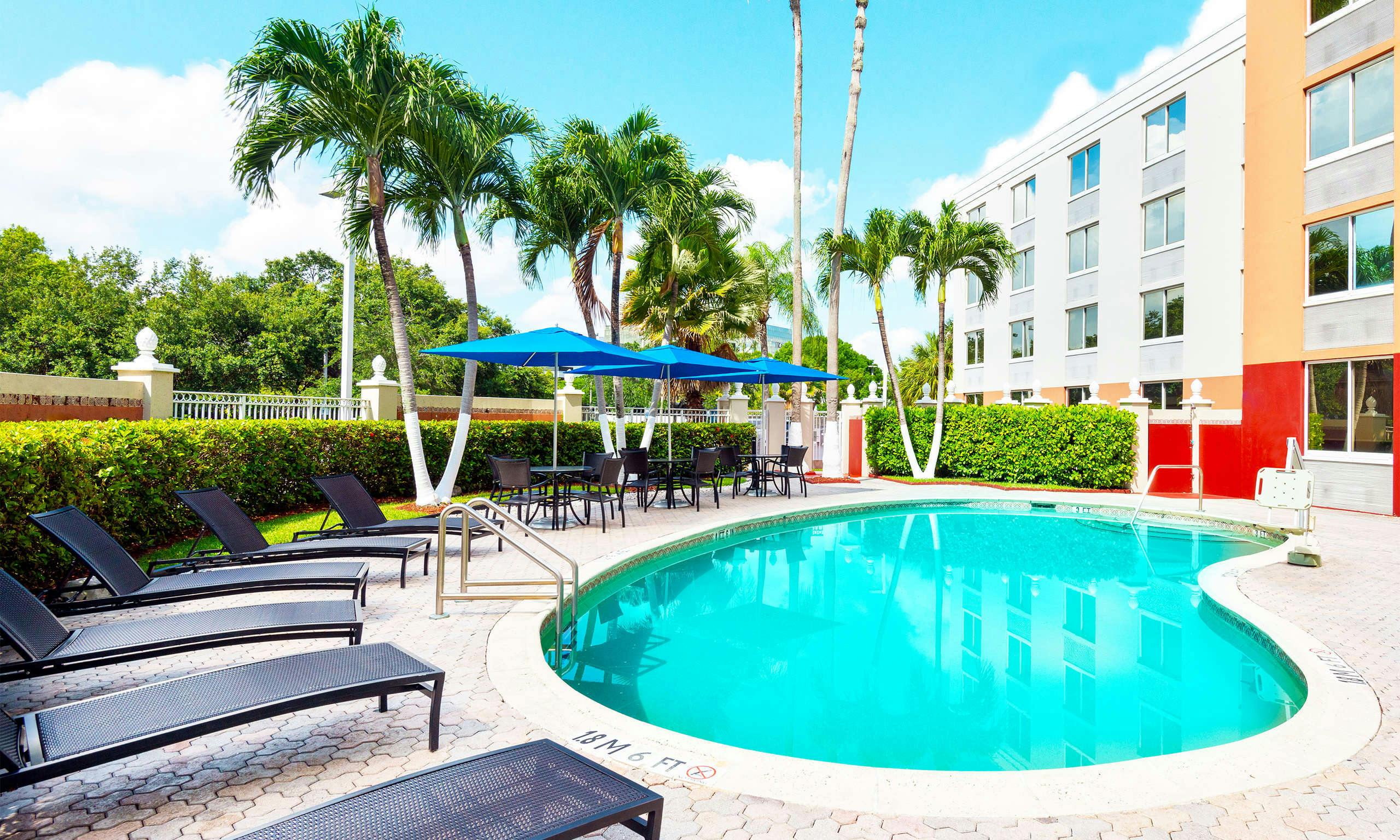 Holiday Inn Express Miami Airport Doral Area, an IHG Hotel