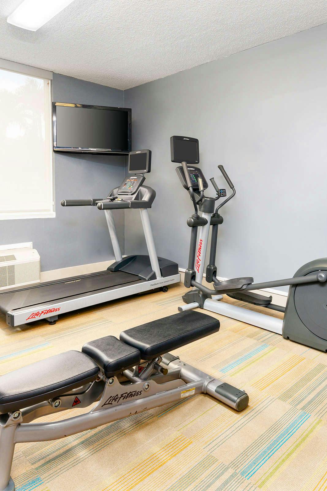 Hotel Holiday Inn Express Miami Airport Doral Area, an IHG Hotel photo 5