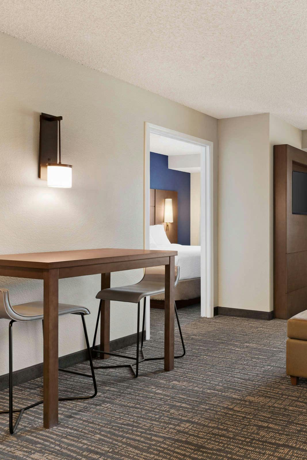 Hotel Residence Inn by Marriott Roseville photo 3