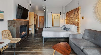 Inn at Discovery Coast