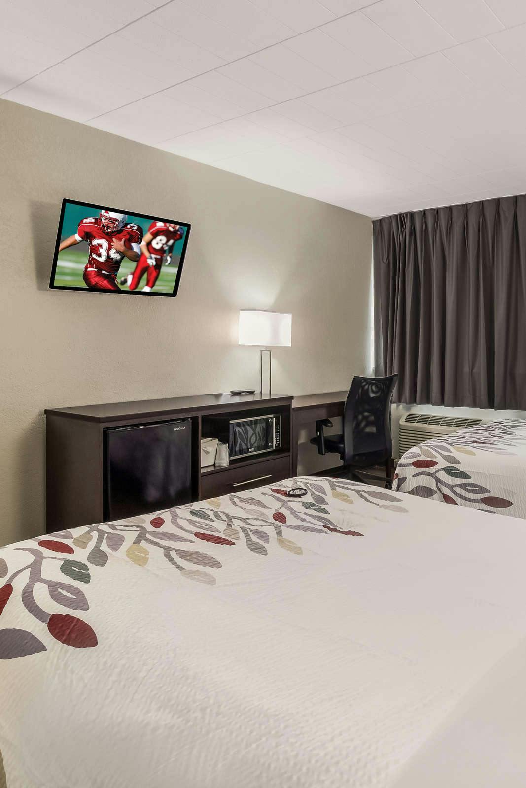 Hotel Red Roof Inn New Stanton photo 4