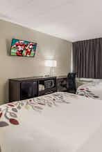 Hotel Red Roof Inn New Stanton photo 4