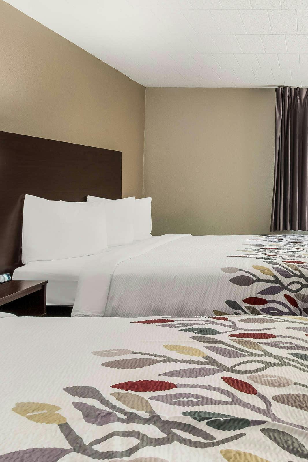 Hotel Red Roof Inn New Stanton photo 5