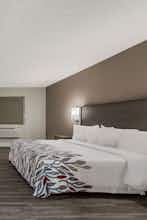 Hotel Red Roof Inn & Suites Vineland - Buena photo 1