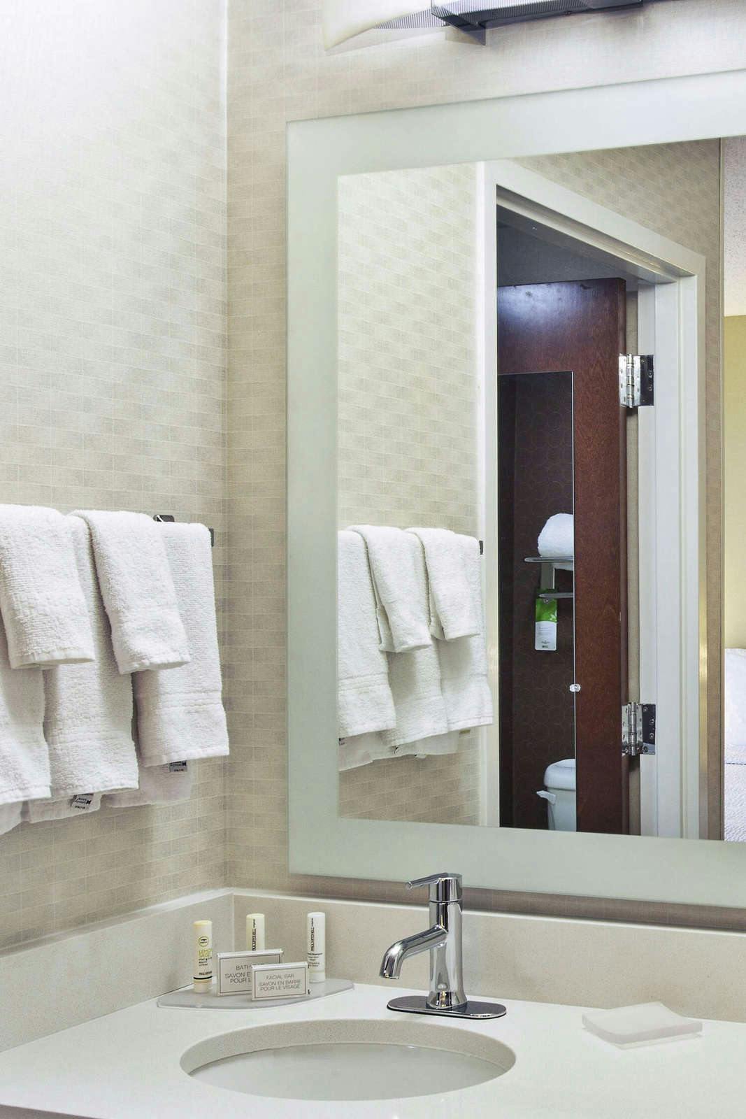 Hotel Springhill Suites by Marriott Chicago Elmhurst/Oakbrook Area photo 5