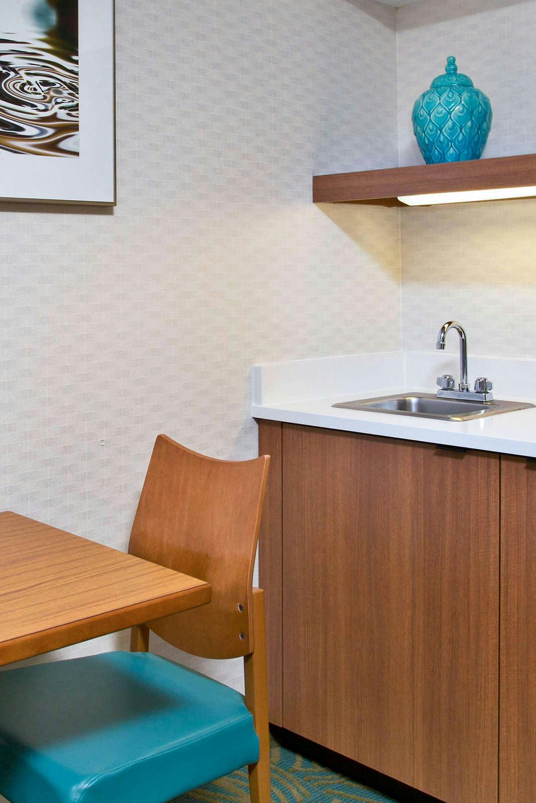 Hotel Springhill Suites by Marriott Chicago Elmhurst/Oakbrook Area photo 4