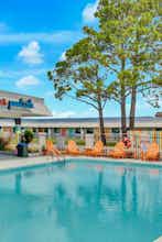 Hotel Hotel McCoy College Station - Art, Libations, Pool Society photo 3