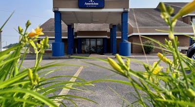 AmericInn by Wyndham Marshfield