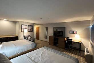 Hotel AmericInn by Wyndham Marshfield photo 3