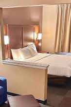 Hotel Baymont by Wyndham Phoenix North photo 3
