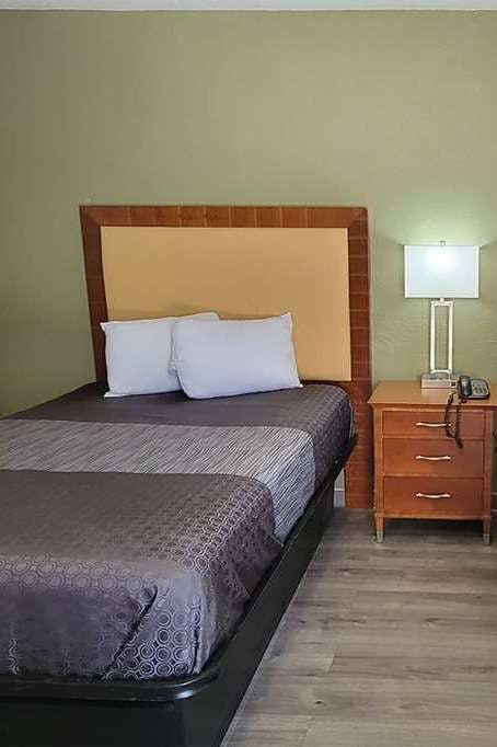 Hotel Super 8 by Wyndham El Centro North photo 3