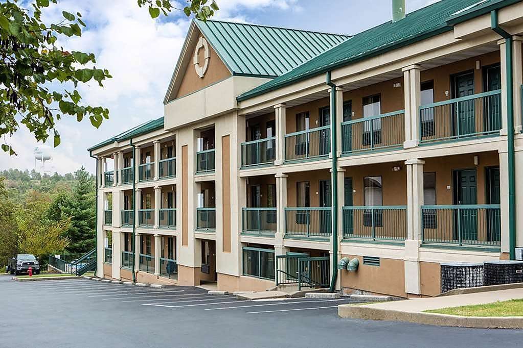 Baymont Branson Thousand Hill