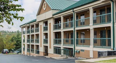 Baymont by Wyndham Branson Thousand Hills
