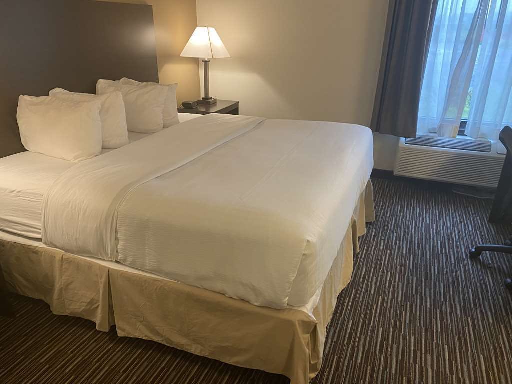 Hotel Sure Stay By Best Western Grayson photo 1