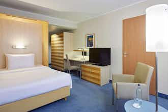 Hotel Lindner Hotel Cologne Am Dom, part of JdV by Hyatt photo 2