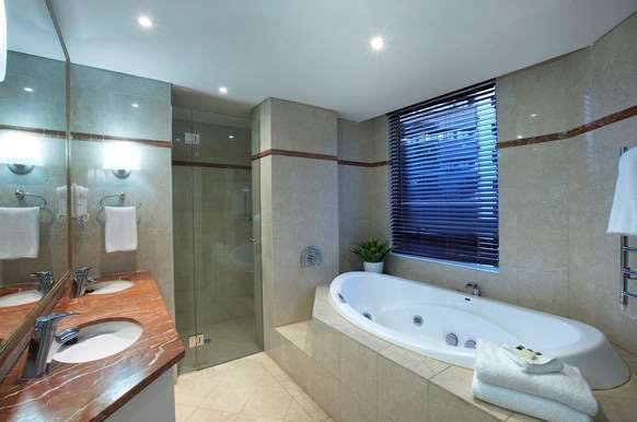 Hotel Mantra 2 Bond Street photo 2