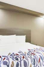Hotel Red Roof Inn & Conference Center Chicago – Aurora/ Fox Valley photo 1