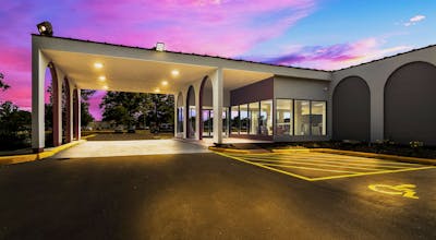 Red Roof Inn & Conference Center Chicago – Aurora/ Fox Valley