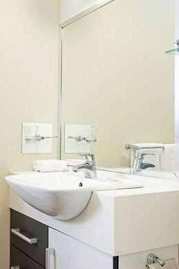 Hotel Mantra One Sandy Bay Road photo 4