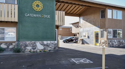 Gateway Lodge