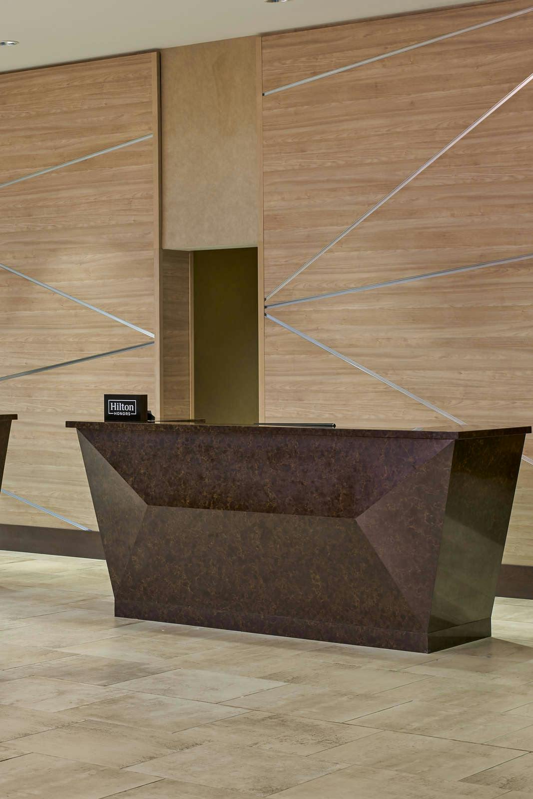 Hotel Hilton Raleigh North Hills photo 5