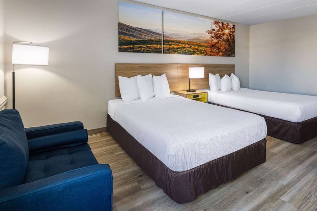 Hotel Days Inn by Wyndham Winchester photo 2