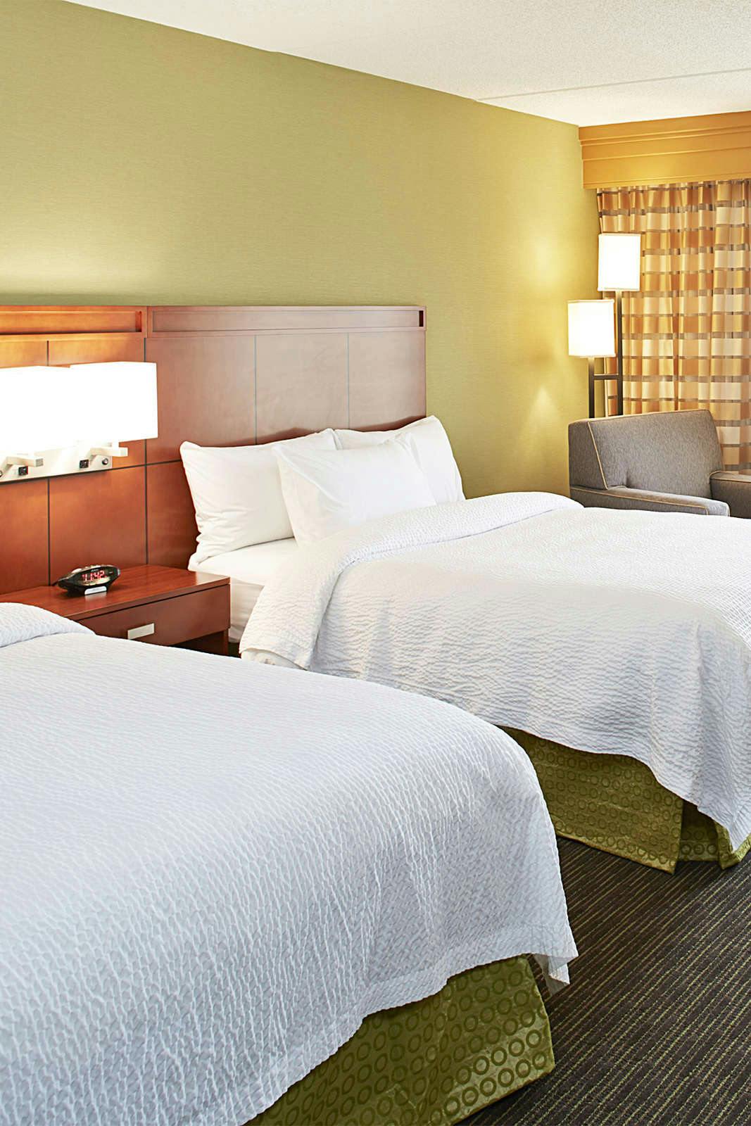 Hotel Courtyard by Marriott Ithaca Airport/University photo 2