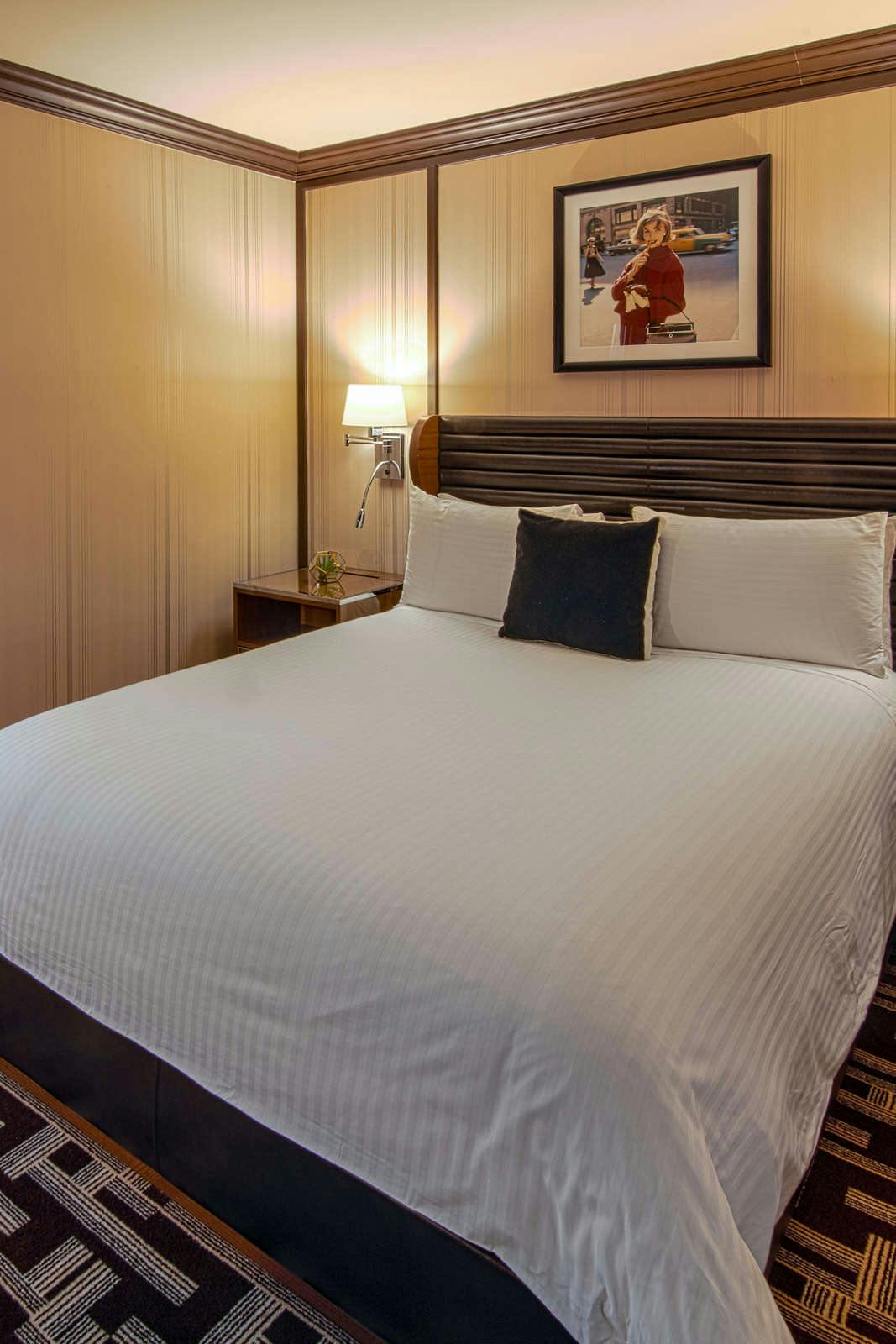 Hotel The Iroquois New York photo 3
