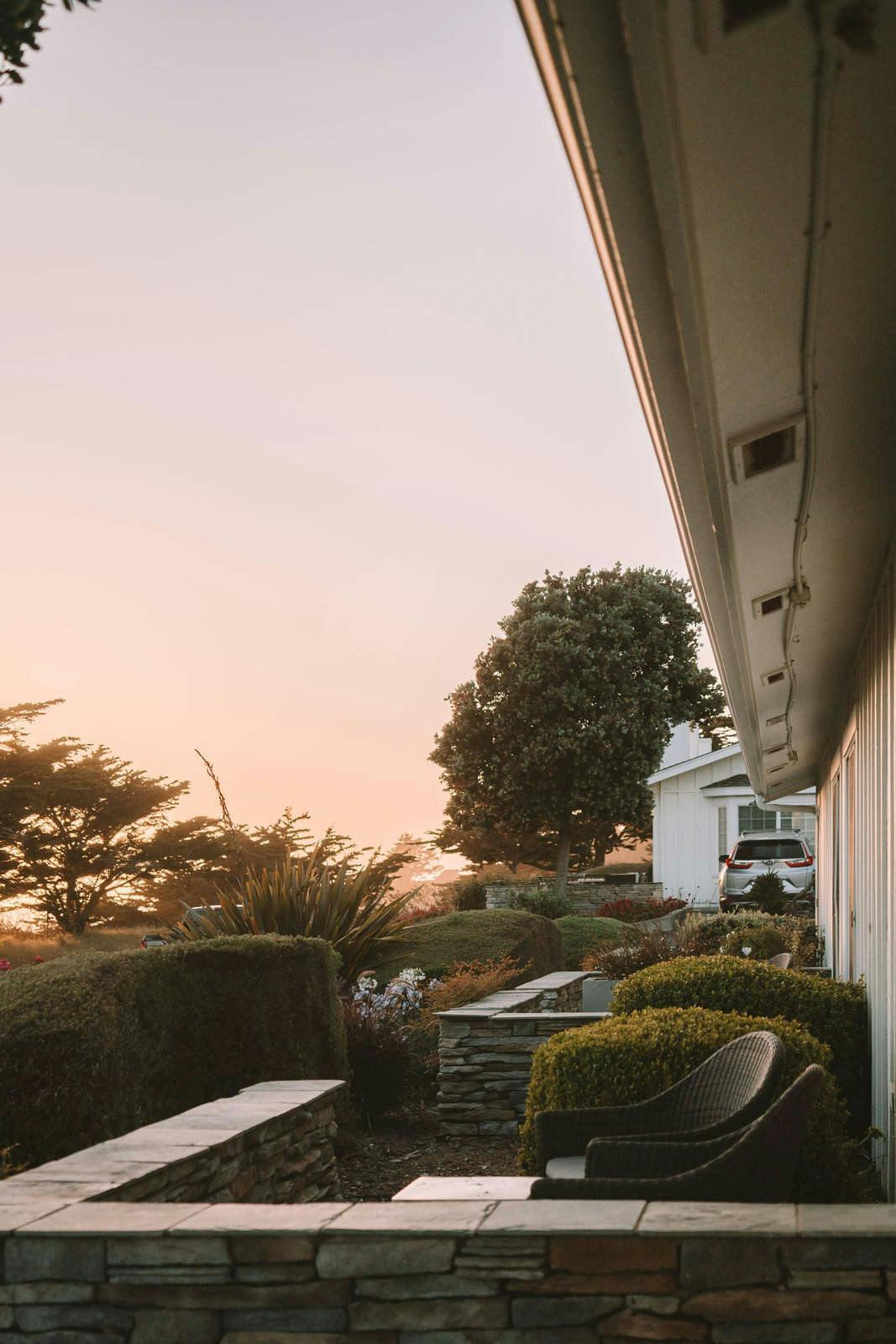 Hotel Fireside Inn on Moonstone Beach photo 1