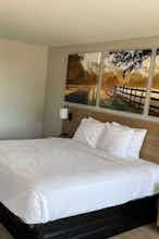 Hotel Days Inn by Wyndham Montgomery I-85 photo 2