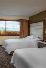 Hotel Embassy Suites Waltham photo 3