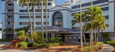DoubleTree by Hilton Hotel West Palm Beach Airport