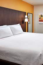 Hotel Best Western Plus Meridian Inn & Suites, Anaheim-Orange photo 2