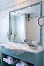 Hotel Ramada by Wyndham, Athens Club Attica Riviera photo 3