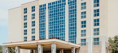 Hotel Topeka at City Center