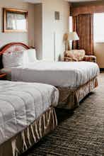 Hotel Hotel Topeka at City Center photo 3