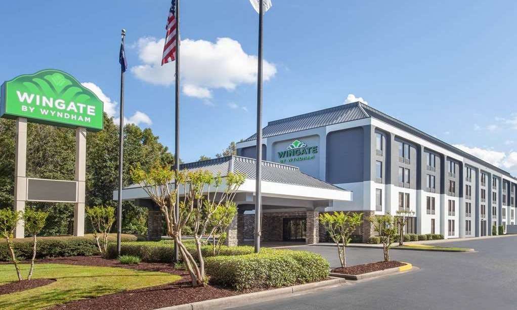Wingate by Wyndham Charleston Coliseum