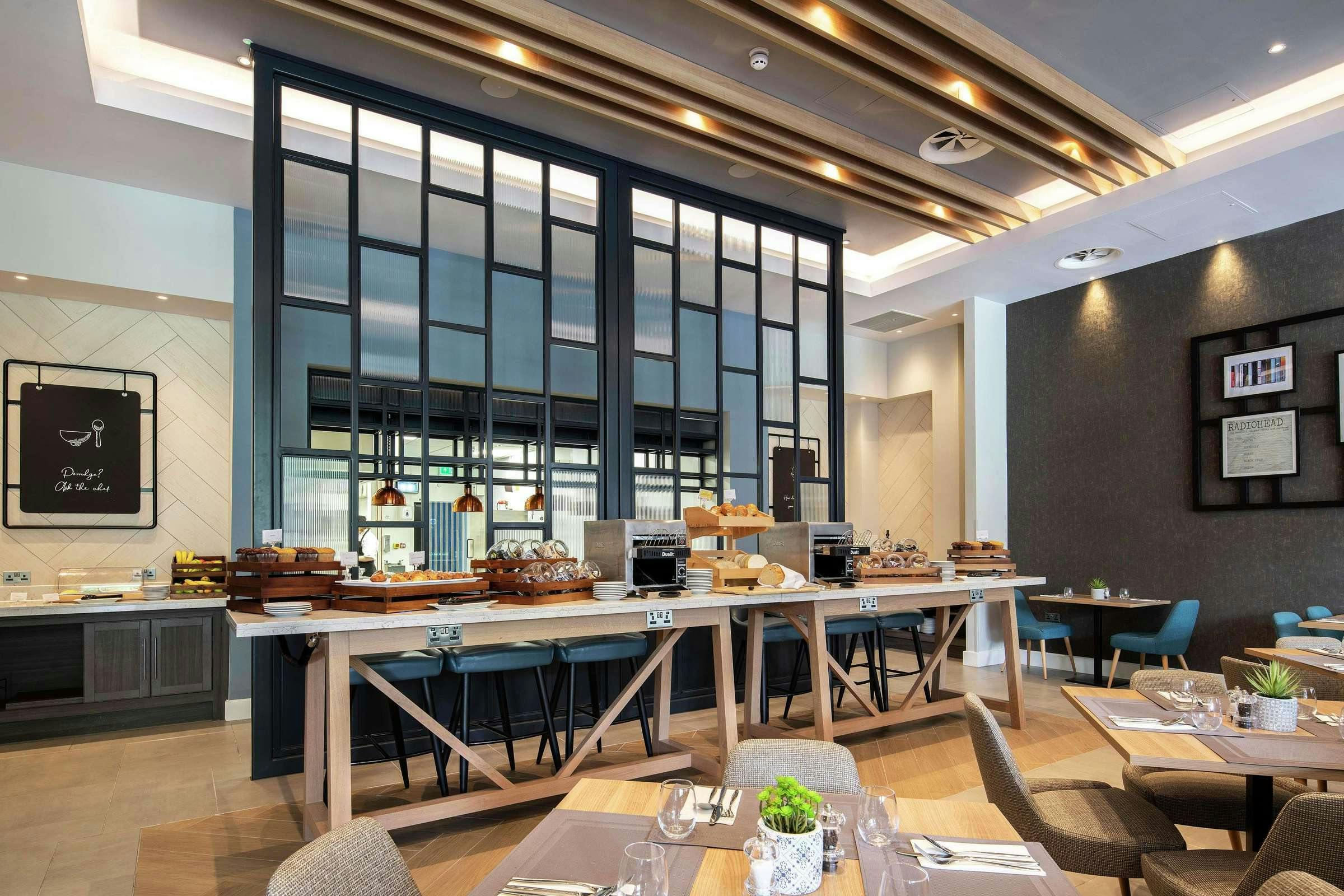 Hotel Hilton Garden Inn Abingdon Oxford photo 2