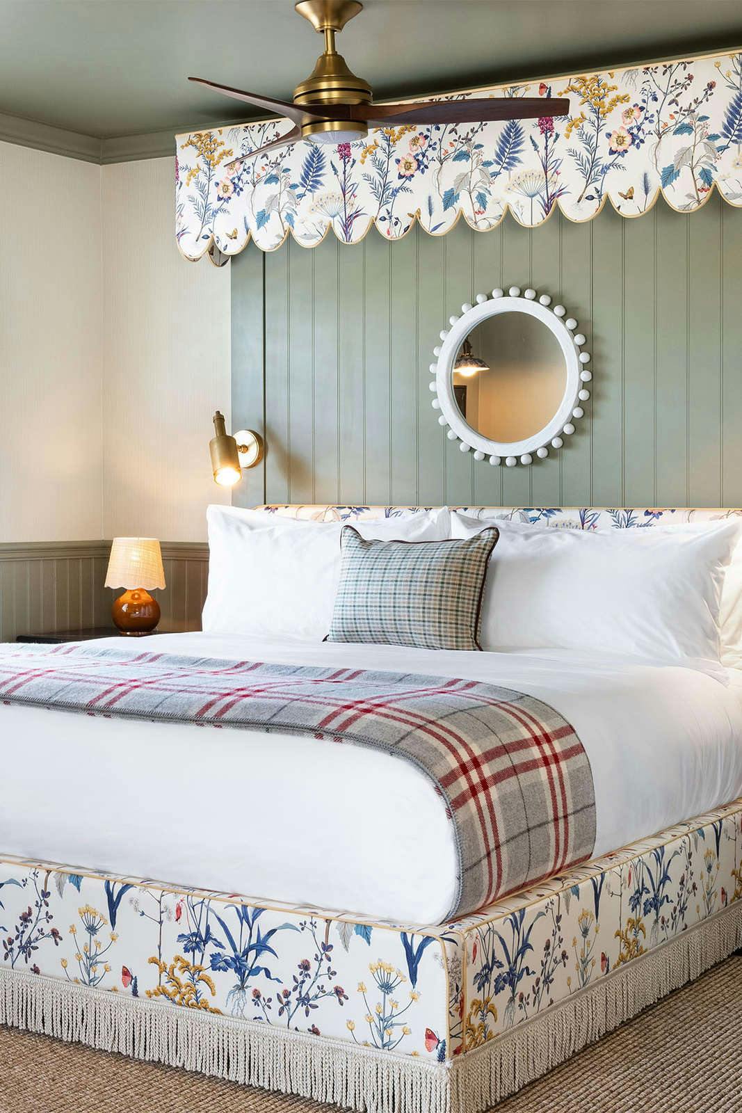 Hotel Le Petit Pali at 8th Ave photo 2