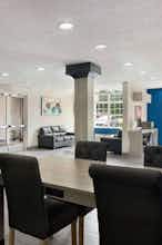 Hotel Microtel Florence CVG Airport photo 5