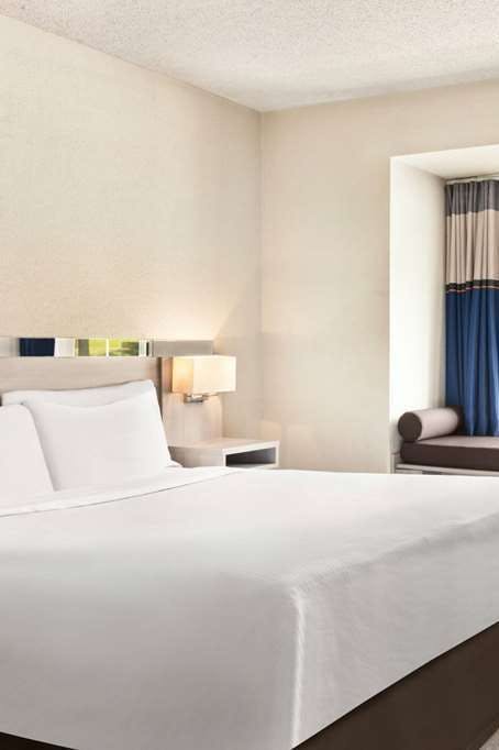 Hotel Microtel Florence CVG Airport photo 1