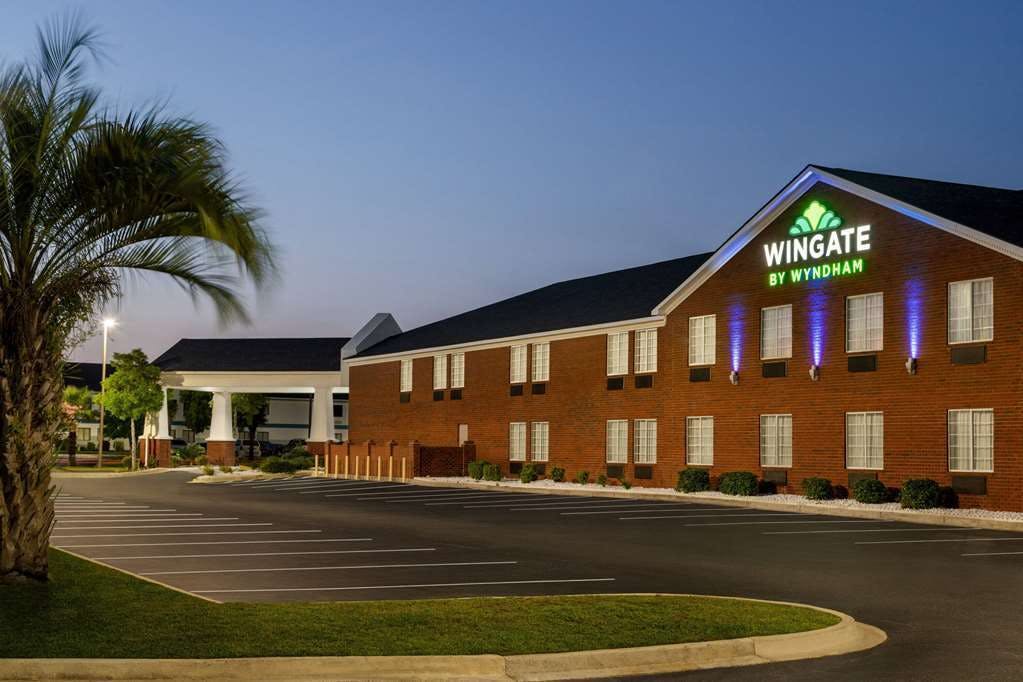 Hotel Wingate Savannah I-95 North photo 5