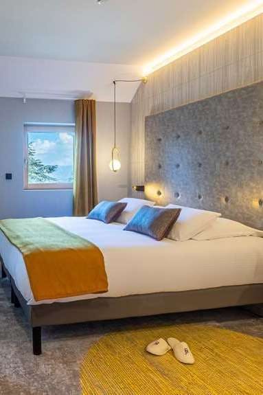 Hotel Domaine De Dolomieu, Bw Premier Collection photo 1