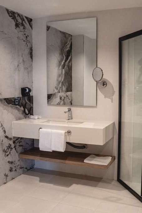 Hotel Ramada Plaza By Wyndham Batman photo 4