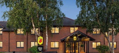 Super 8 Chester East