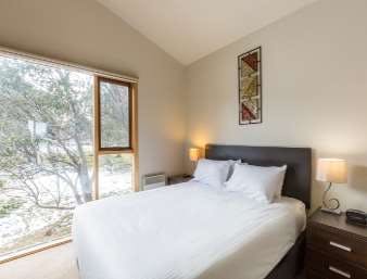 Hotel Club Wyndham Dinner Plain, Trademark Collection by Wyndham photo 2