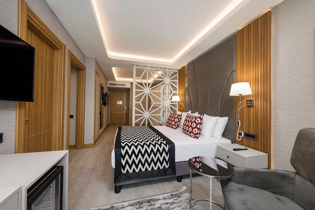 Hotel Ramada Encore Istanbul Sisli photo 1